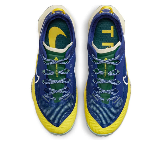NIKE TERRA KIGER 8