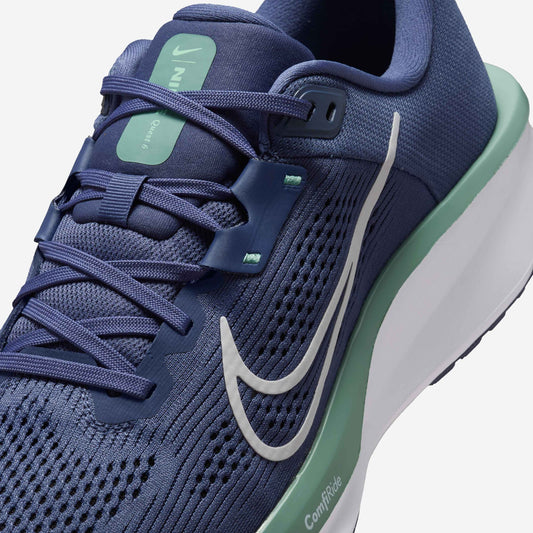 NIKE QUEST 6