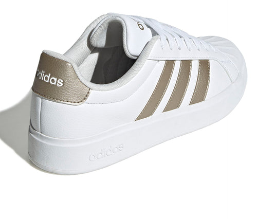 ADIDAS STREETTALK