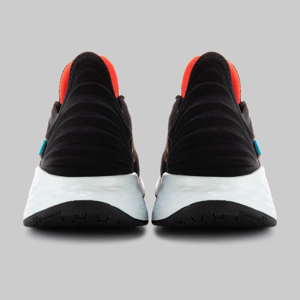 NEW BALANCE FRESH FOAM ROAV RUNNING