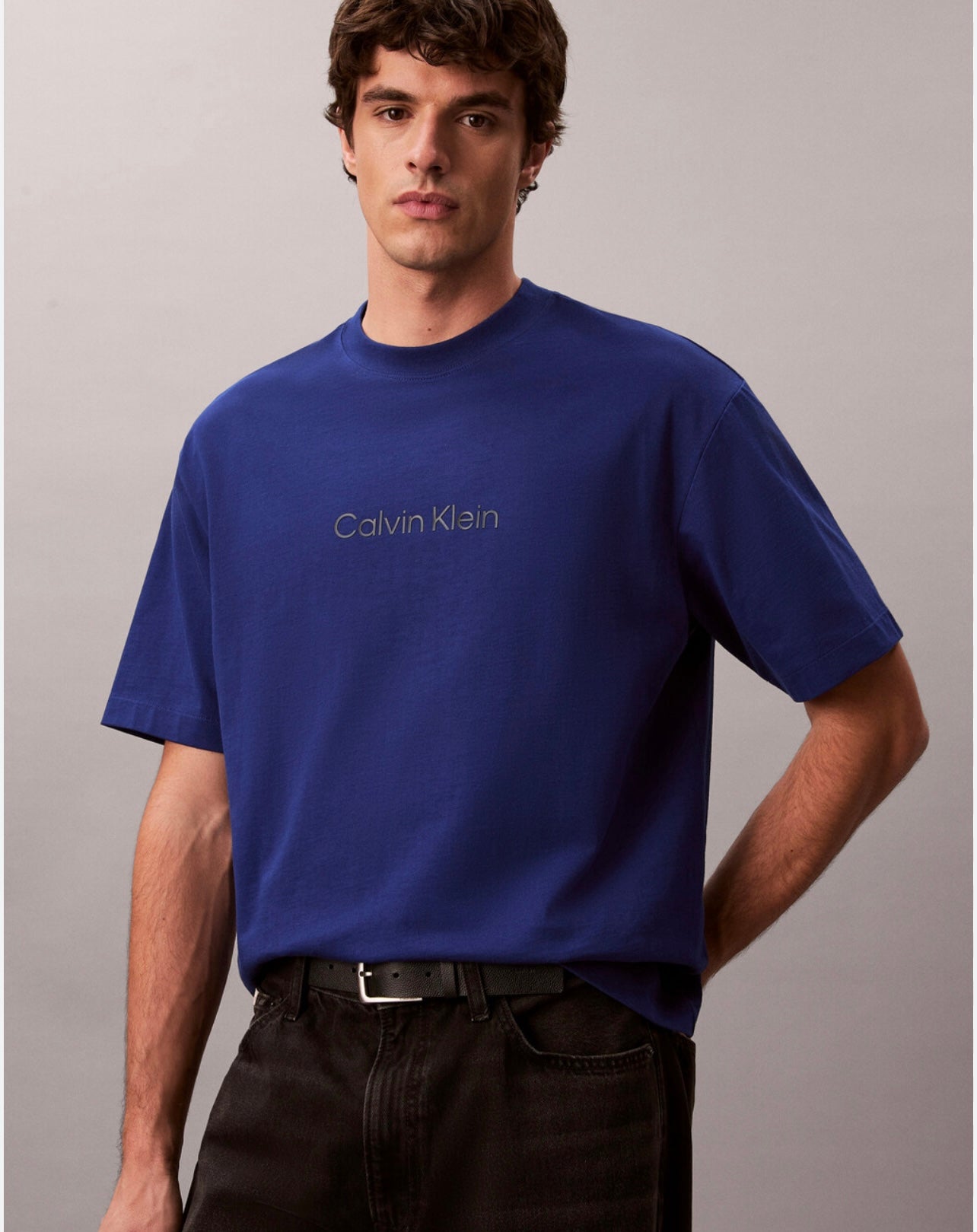 CALVIN KLEIN LOGO CREW NECK TEE