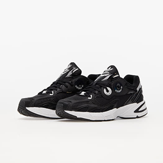 ADIDAS ASTIR W