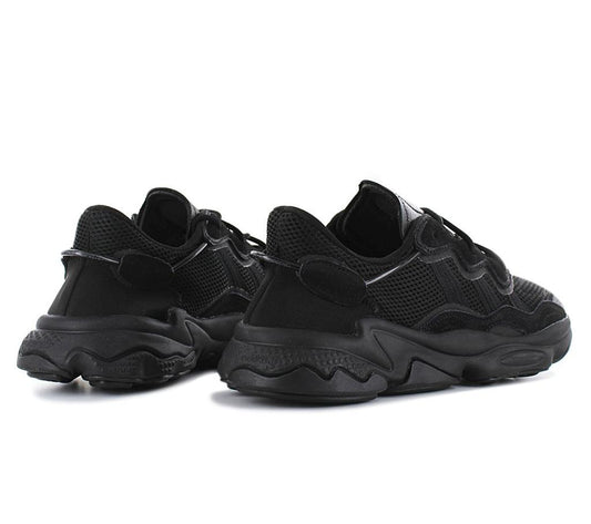 ADIDAS OZWEEGO