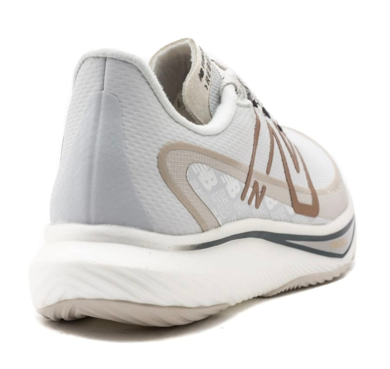 NEW BALANCE FUEL CELL REBEL V3