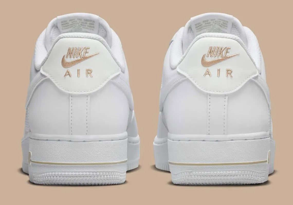 NIKE AIRFORCE 1 LOW WHITE DESER KHAKI MINI SWOOSH