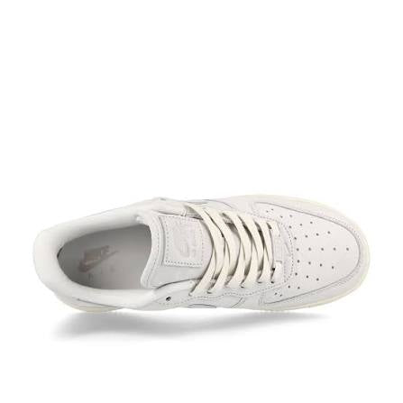 NIKE AIRFORCE 1 LOW