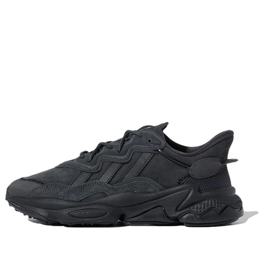 ADIDAS OZWEEGO