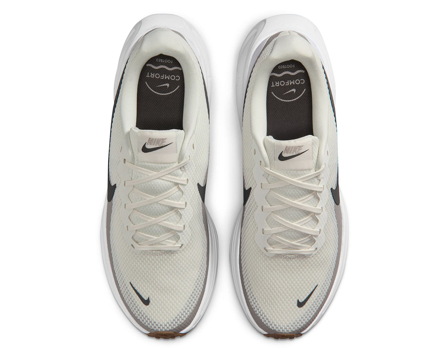 NIKE REVOLUTION 8