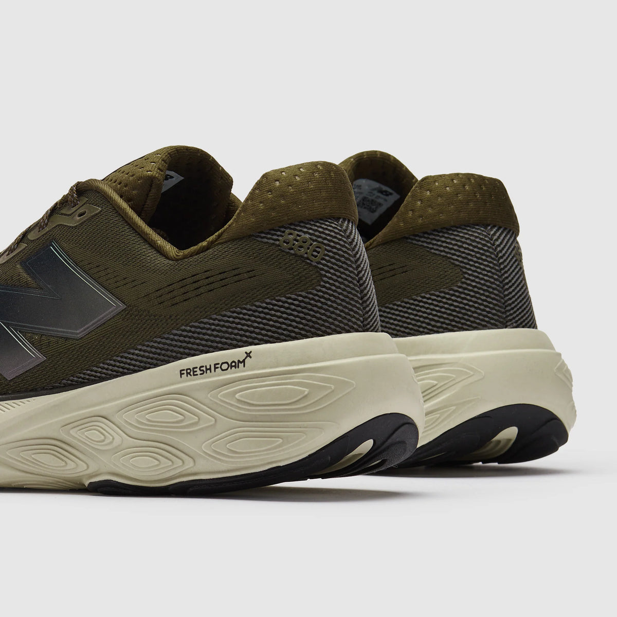 NEW BALANCE FRESH FOAM X 880V15