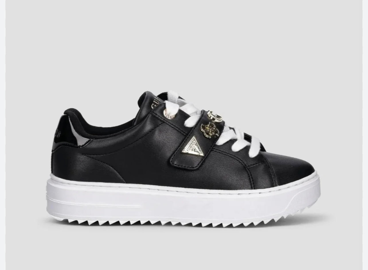 GUESS FLTDRI BLACK SNEAKERS