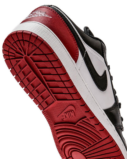NIKE JORDAN 1 LOW