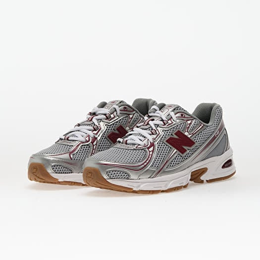 NEW BALANCE 740 S2