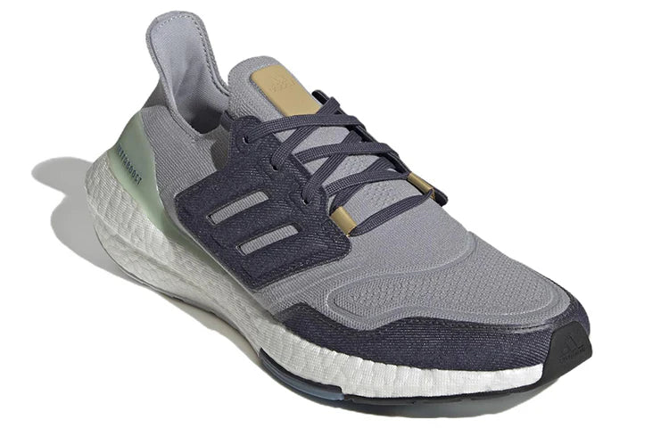 ADIDAS ULTRABOOST 22 ‘HALO SILVER’