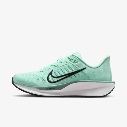 NIKE QUEST 6
