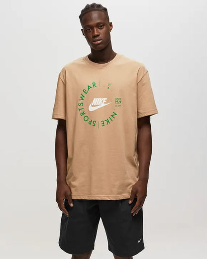 NIKE SHORTSLEEVE TEE