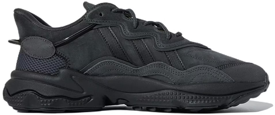 ADIDAS OZWEEGO