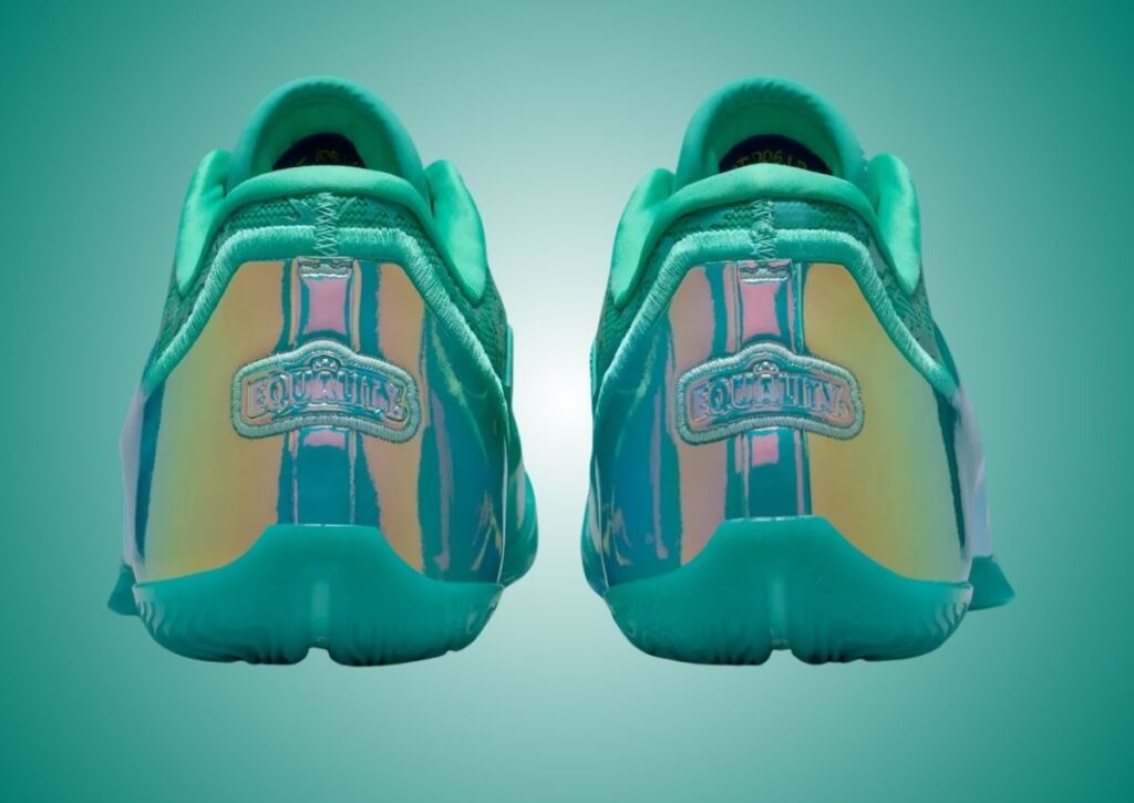 NIKE LEBEON 23 HONOR THE KING