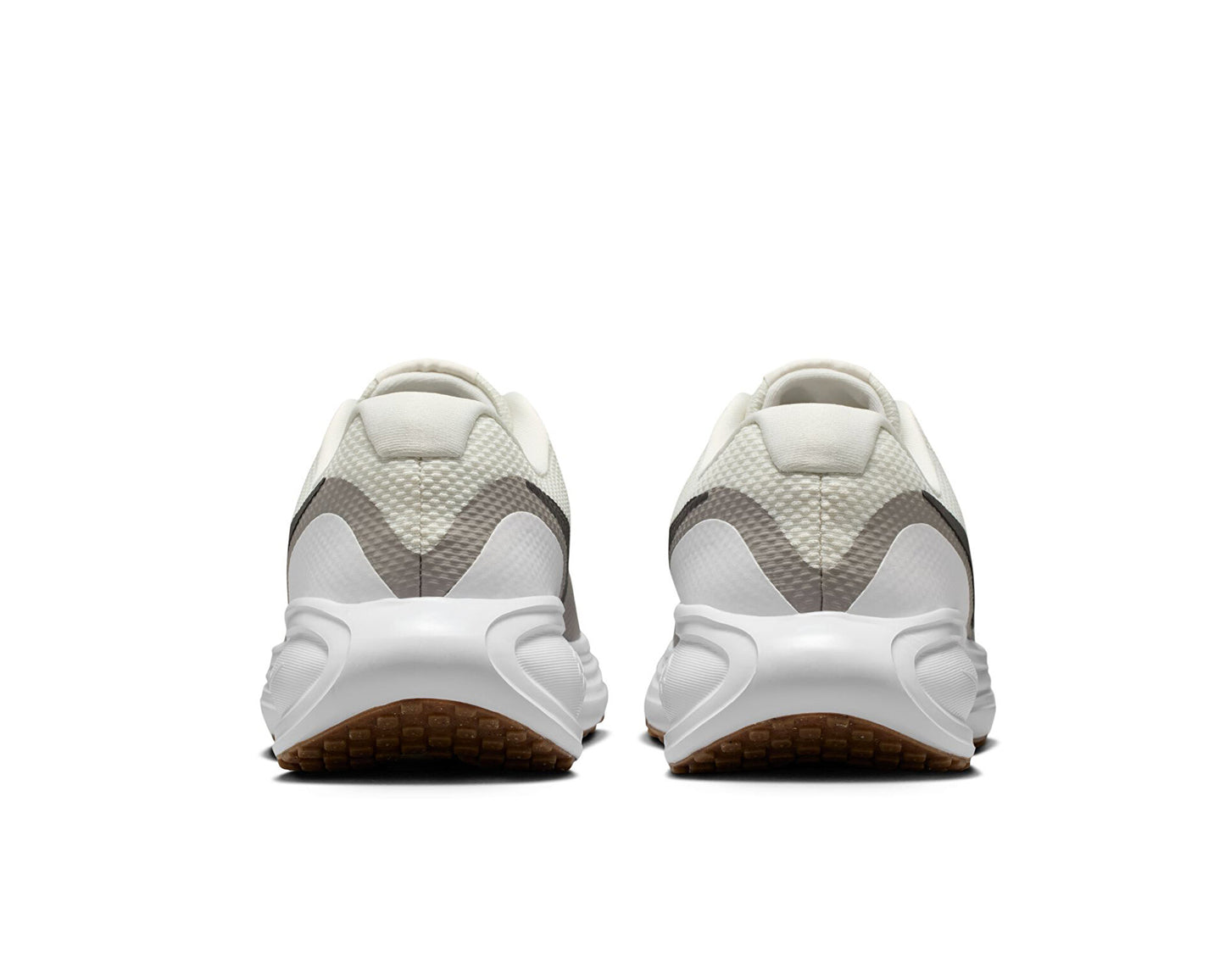 NIKE REVOLUTION 8