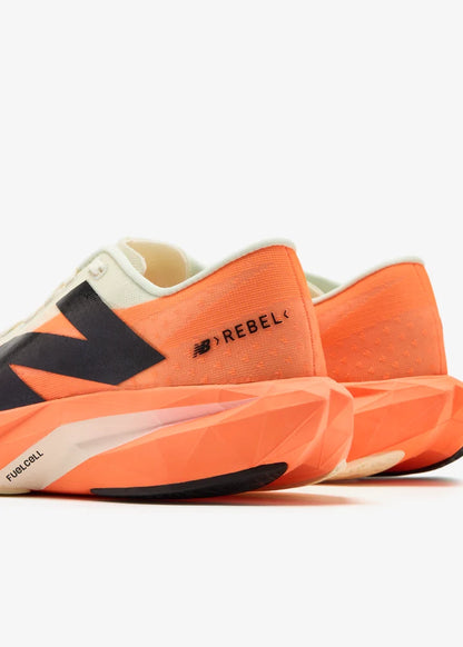NEW BALANCE FUELCELL REBEL V4