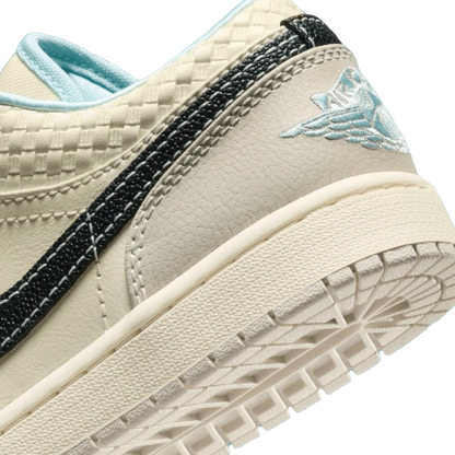 NIKE AIR JORDAN 1 LOW SE
