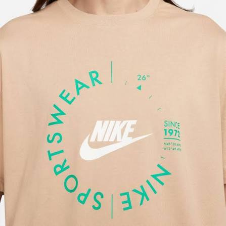 NIKE SHORTSLEEVE TEE