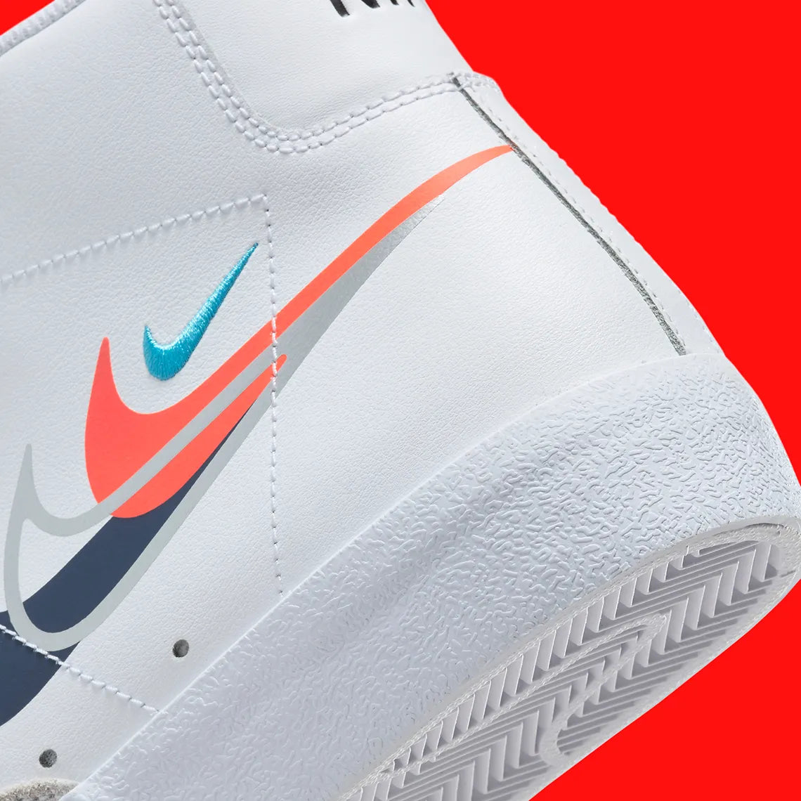 NIKE BLAZER MID ‘77 SD