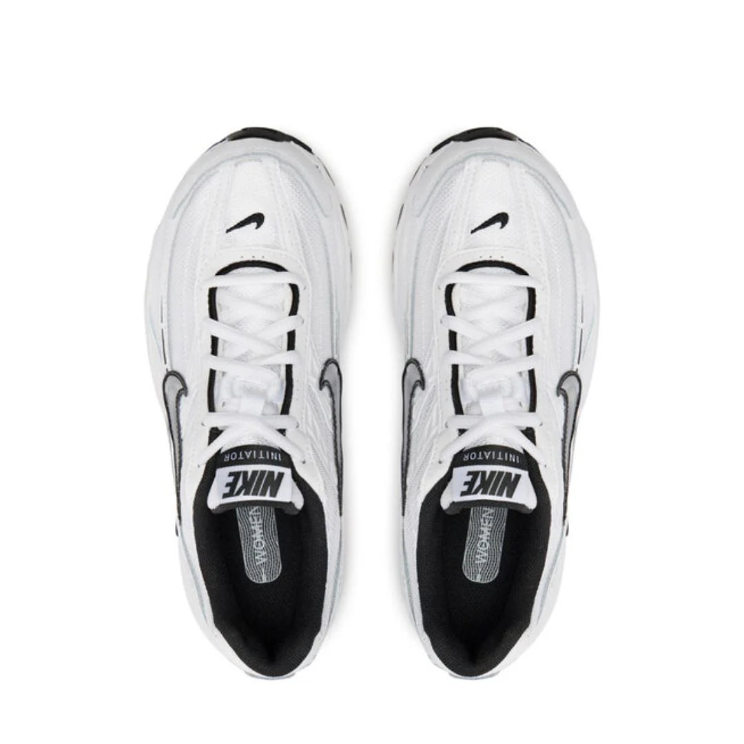 NIKE INITIATOR W