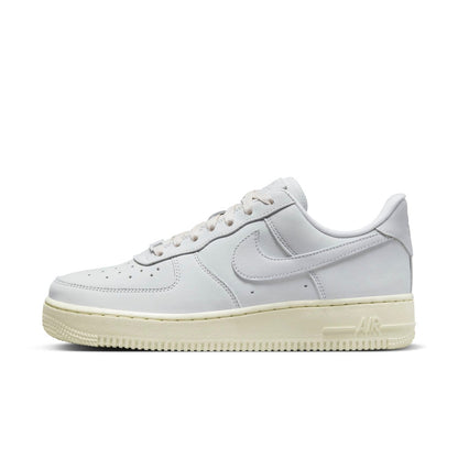 NIKE AIRFORCE 1 LOW