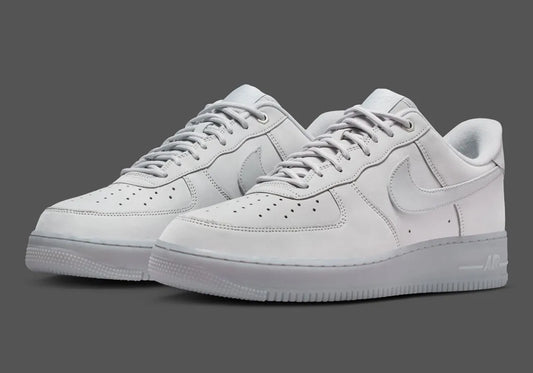 NIKE AIRFORCE 1 LOW ‘07