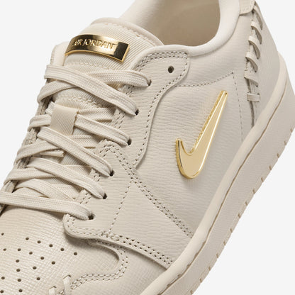 NIKE JORDAN 1 LOW MM ‘LIGHT BROWN’