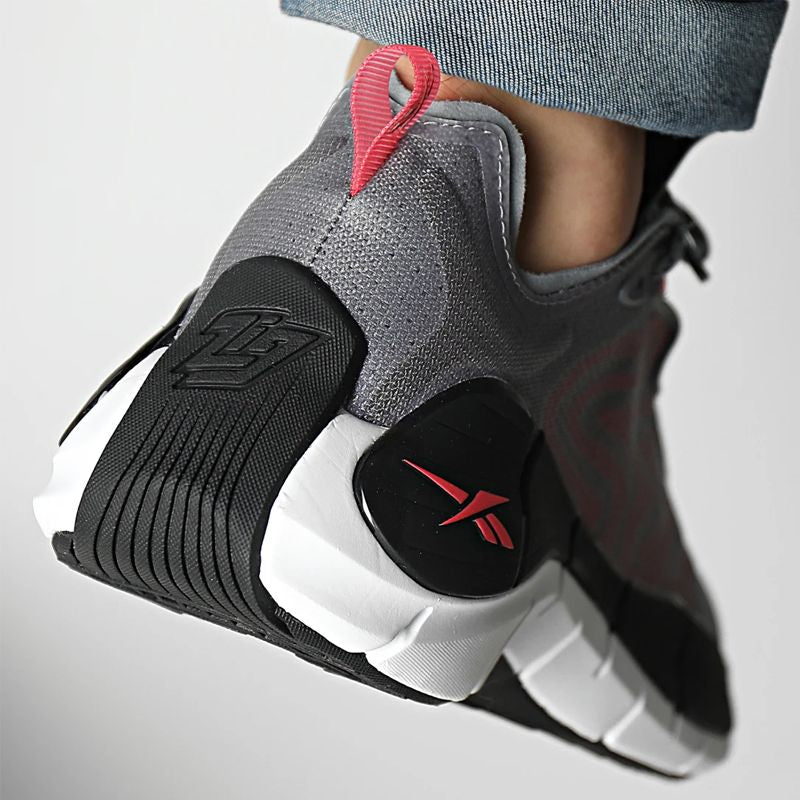 REEBOK ZIG KINETICA II