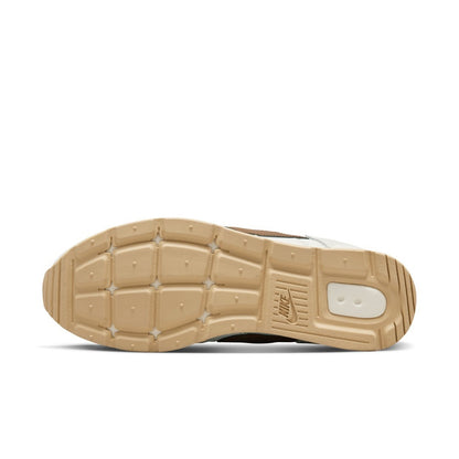 NIKE VENTURE RUNNING
