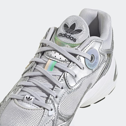 ADIDAS ASTIR W
