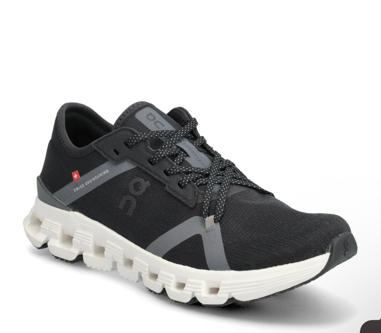 ON CLOUD X 4 AD