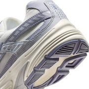 NIKE W INITIATOR