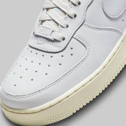 NIKE AIRFORCE 1 LOW