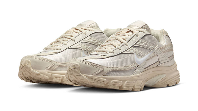 NIKE INITIATOR W