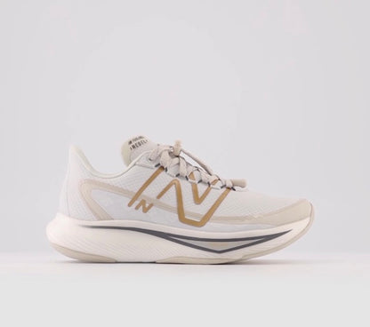 NEW BALANCE FUEL CELL REBEL V3