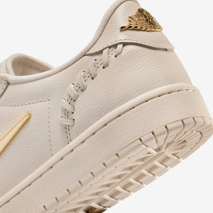 NIKE JORDAN 1 LOW MM ‘LIGHT BROWN’