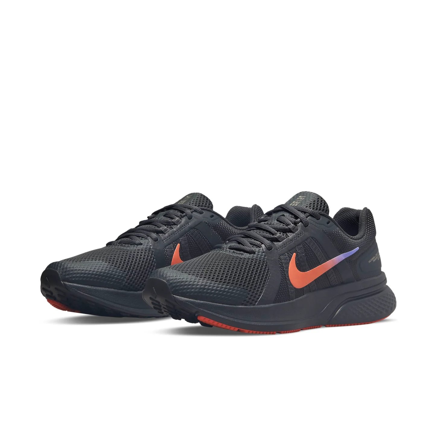 NIKE RUN SWIFT