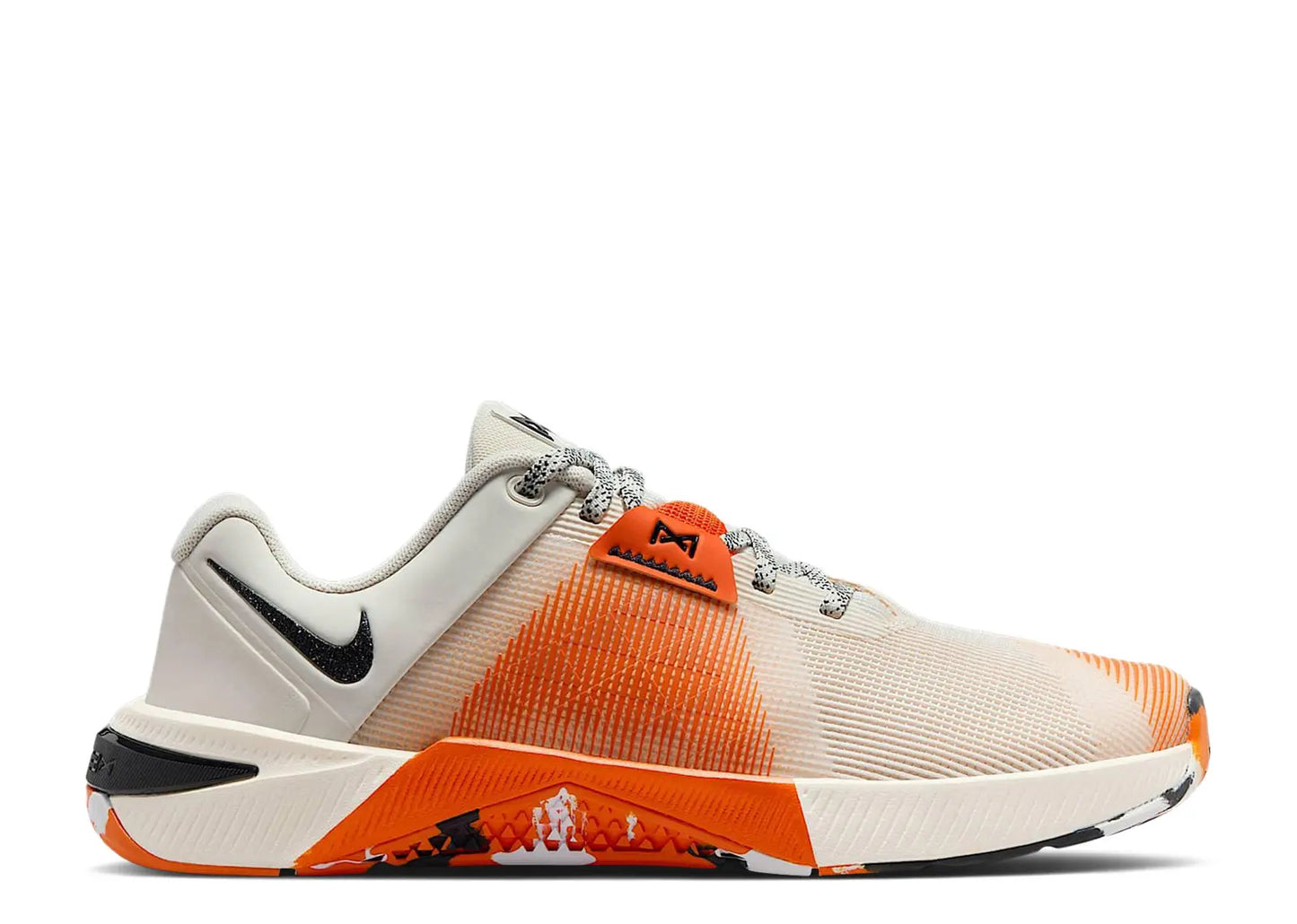 NIKE METCON 9 SOFT PEARL ORANGE BLACK W