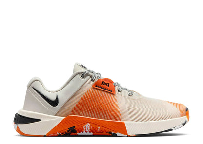 NIKE METCON 9 SOFT PEARL ORANGE BLACK W