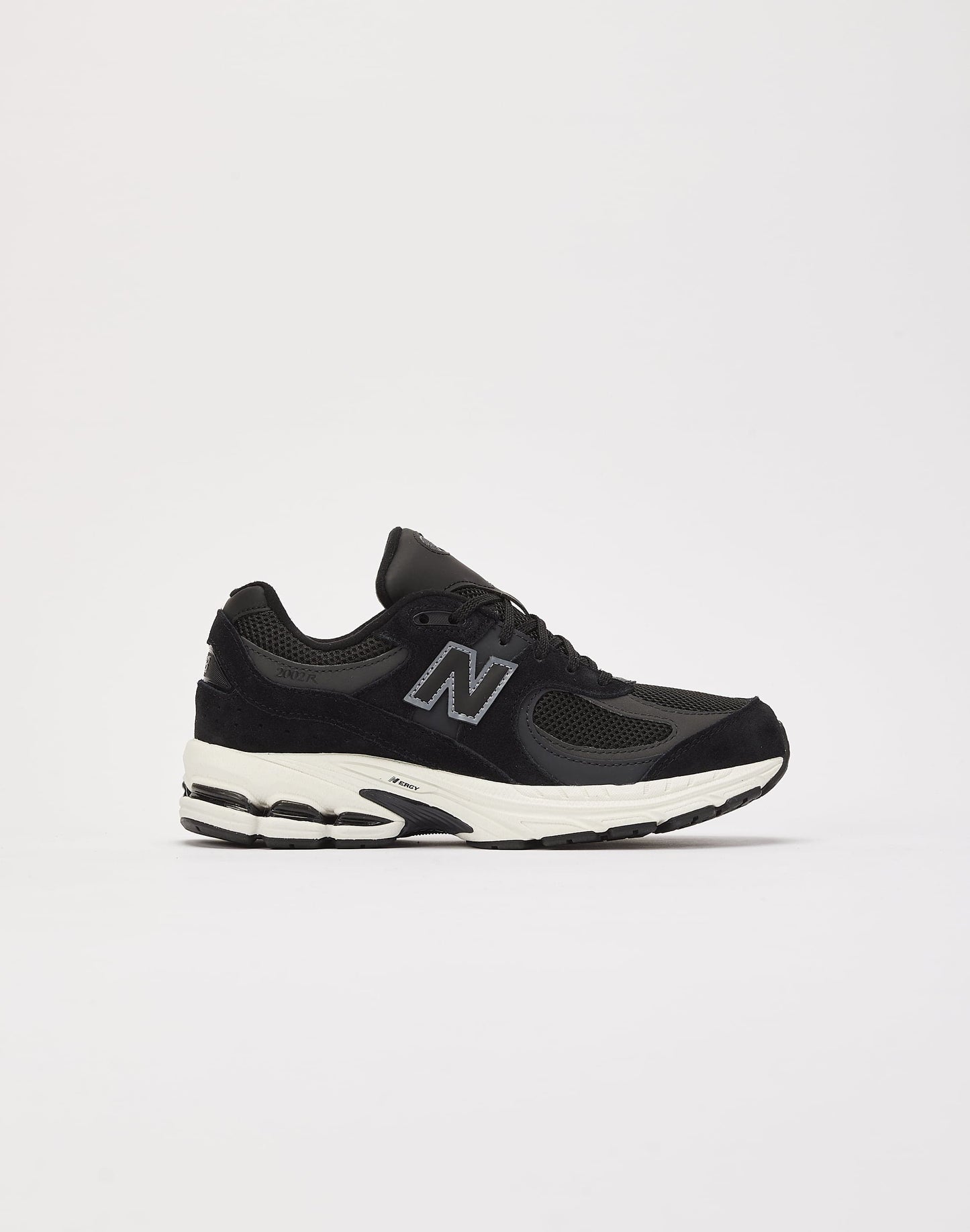 NEW BALANCE 2002R