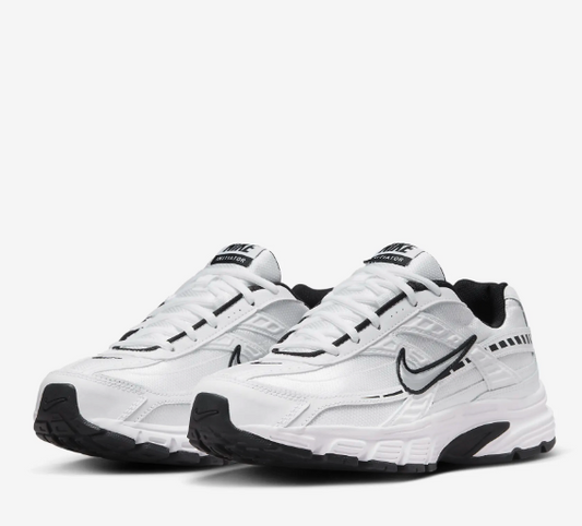 NIKE INITIATOR W
