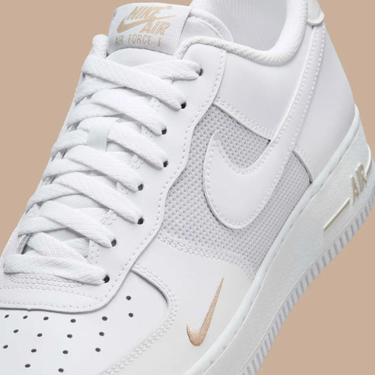 NIKE AIRFORCE 1 LOW WHITE DESER KHAKI MINI SWOOSH