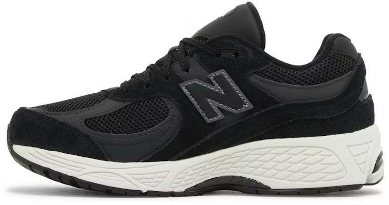 NEW BALANCE 2002R