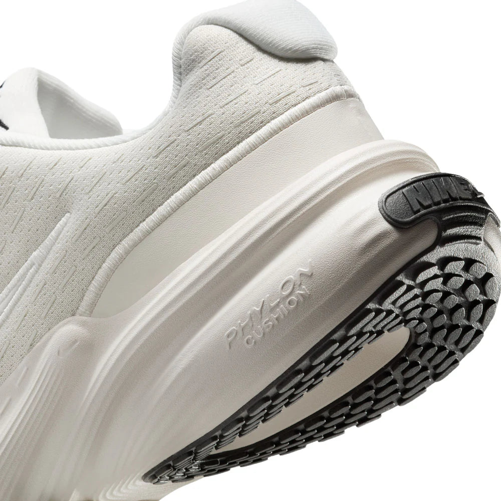 NIKE UPLIFT SC