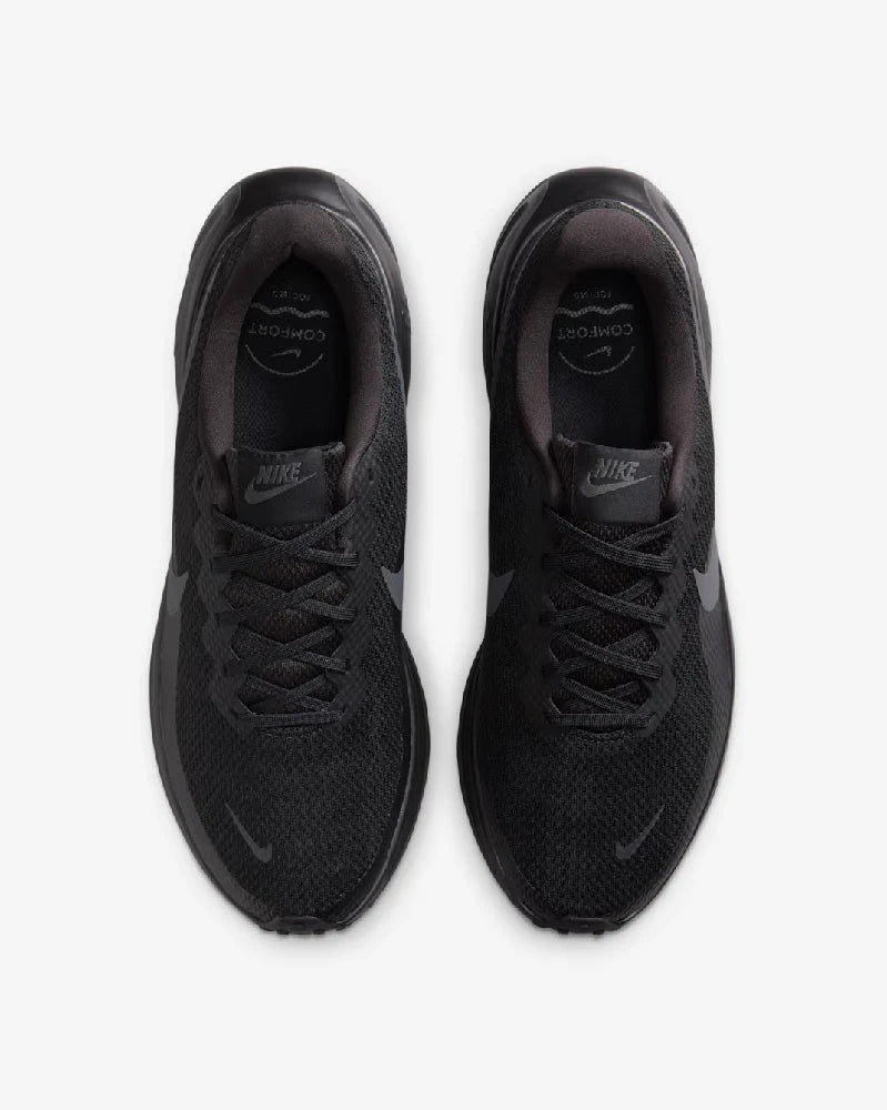 NIKE REVOLUTION 8