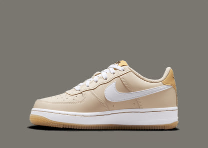 NIKE AIRFORCE 1 LOW SE