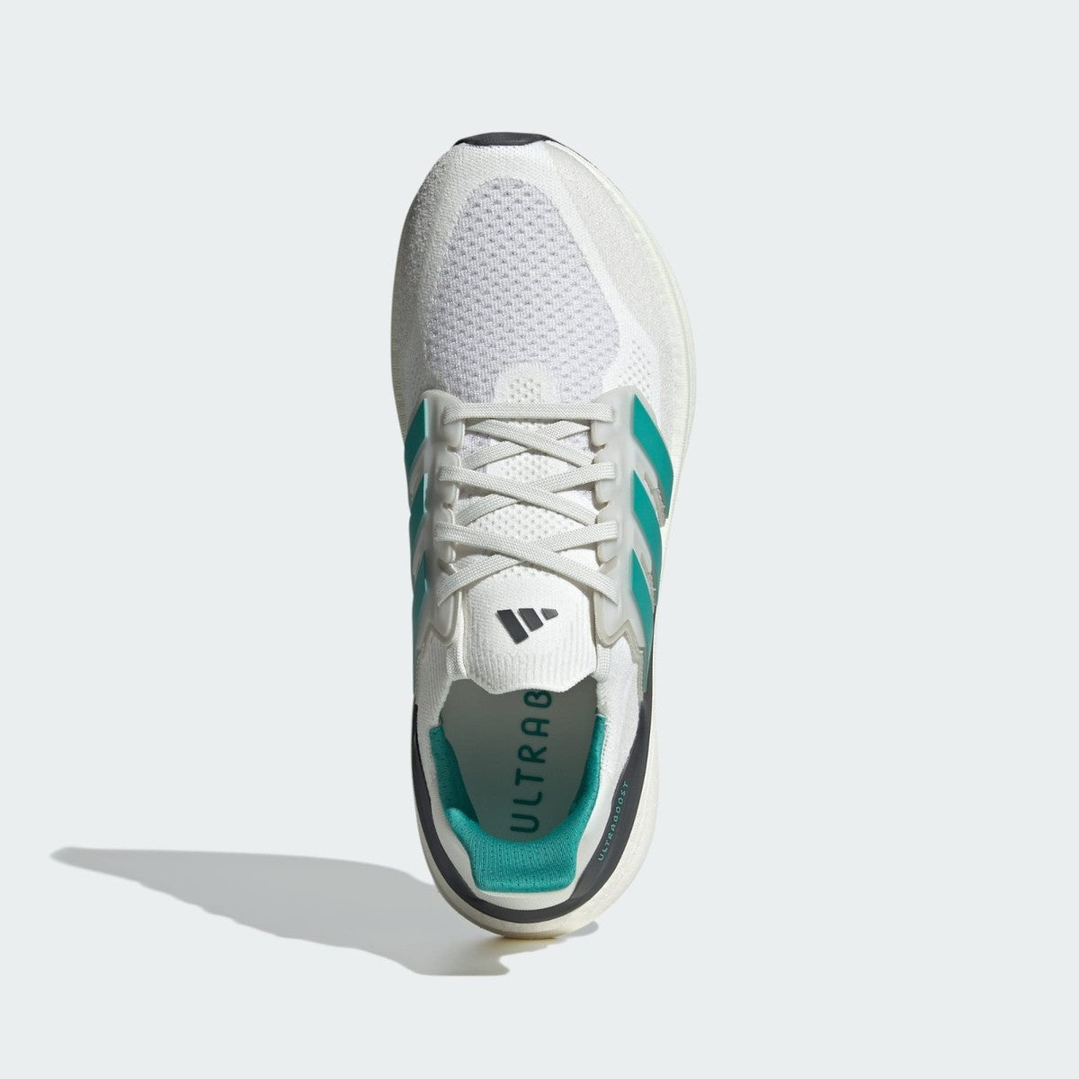 ADIDAS ULTRABOOST 5